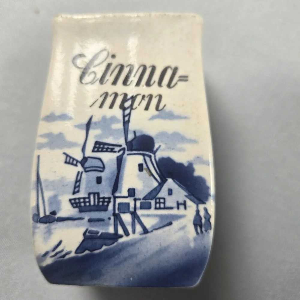 Vintage Delft Blue Dutch Windmill 4 Spice Jars Ginger Pepper Nutmeg Cinnamon